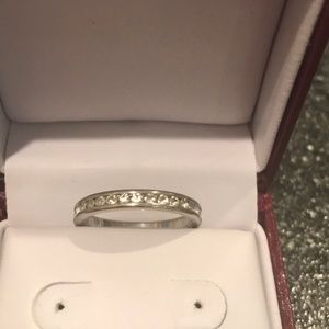 Ring size 9